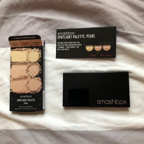 2 left❗️Smashbox highlight palette ✨ - Picture 4 of 10